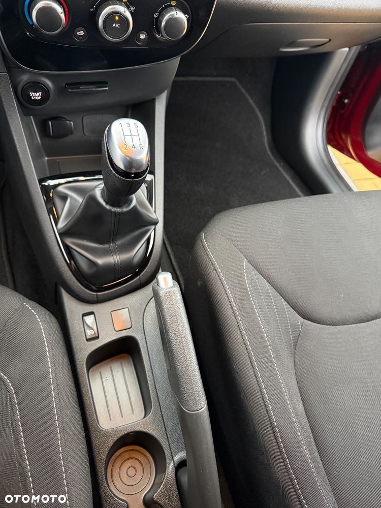 Renault Clio 1.2 16V 75 LIMITED 2018 - 26