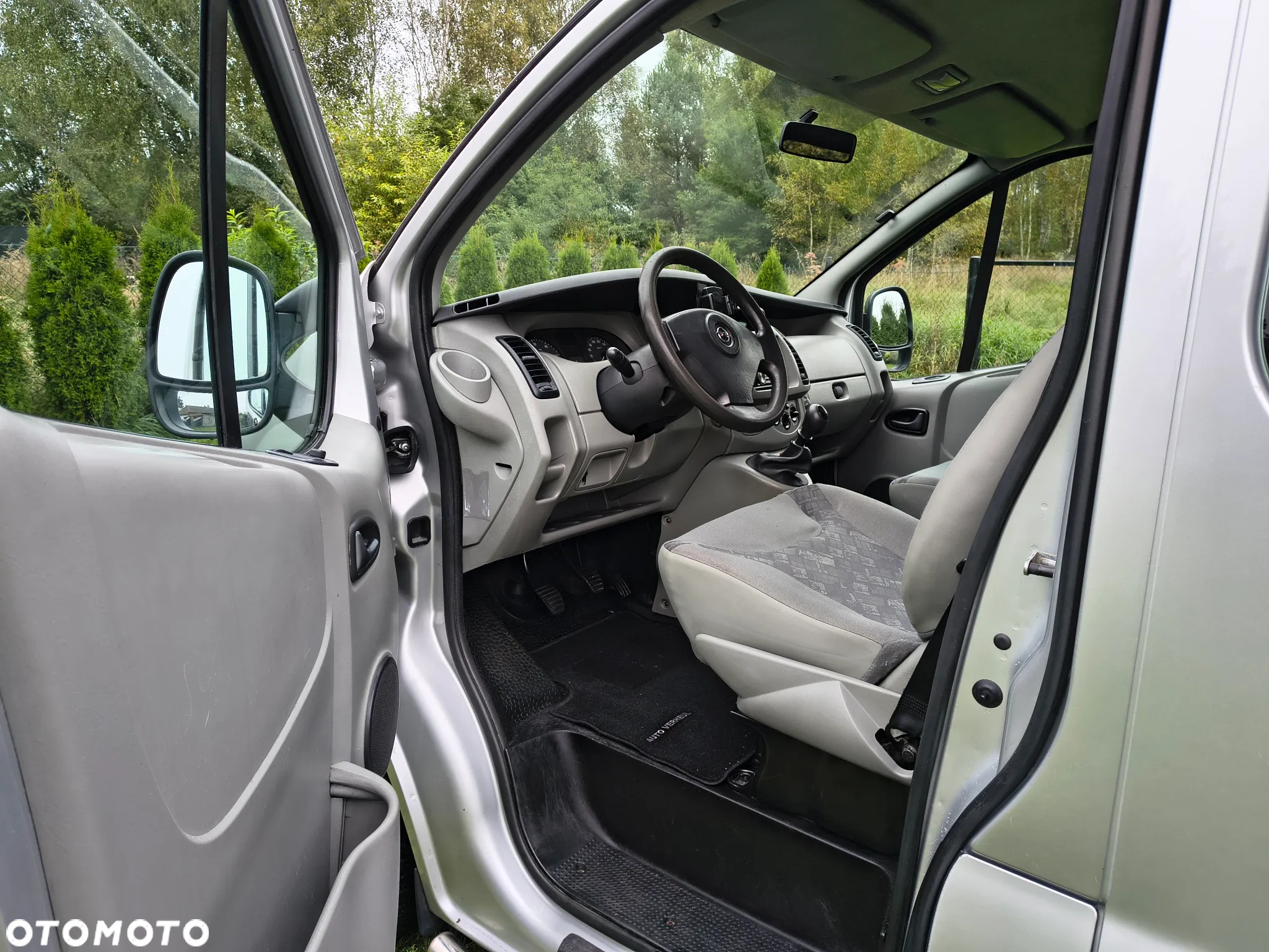 Opel Vivaro - 4