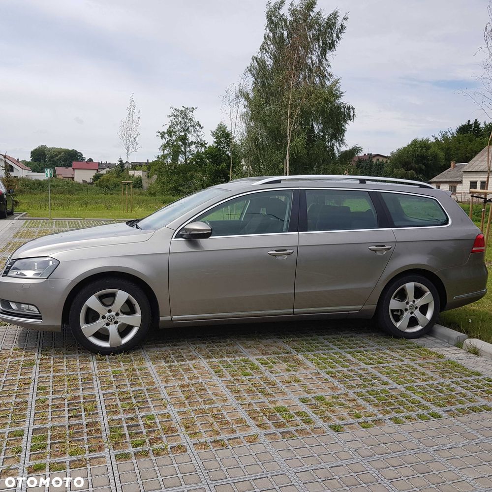 Volkswagen Passat - 3
