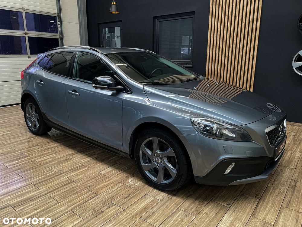 Volvo V40 Cross Country D3 Momentum - 6