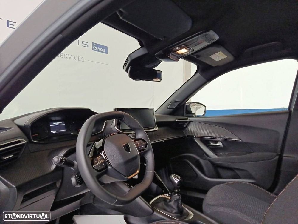 Peugeot 2008 1.2 PureTech Style - 8