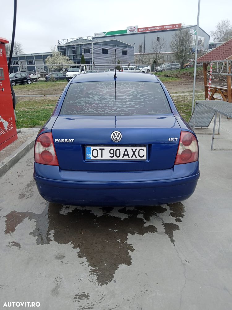 Volkswagen Passat 1.8 Comfortline - 7