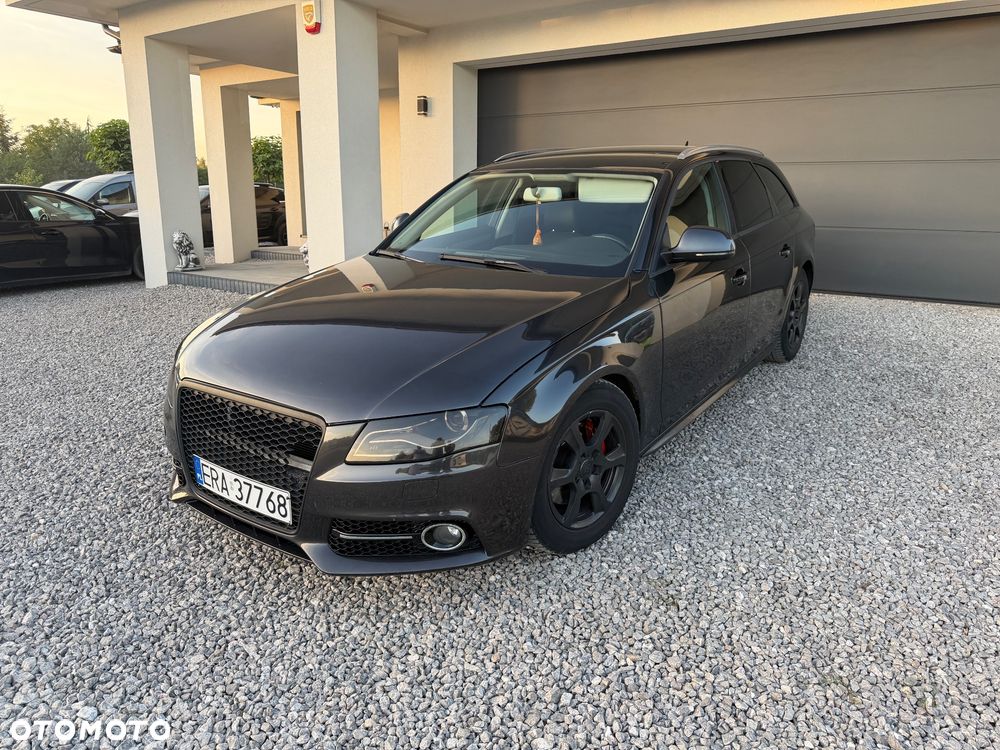Audi A4 Avant - 13