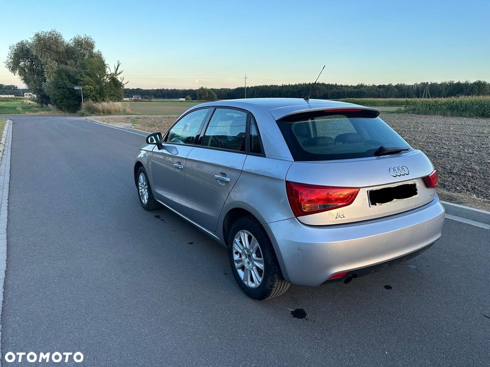 Audi A1 3-drzwiowe 1.6 TDI Attraction - 4