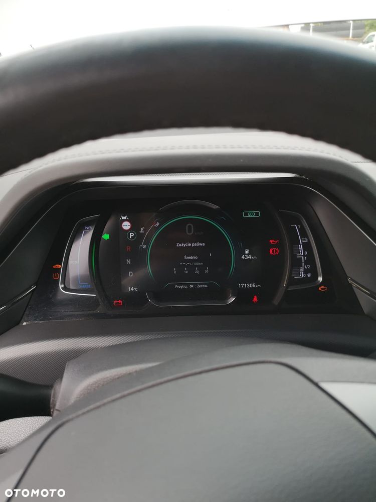 Hyundai IONIQ Hybrid Premium - 21