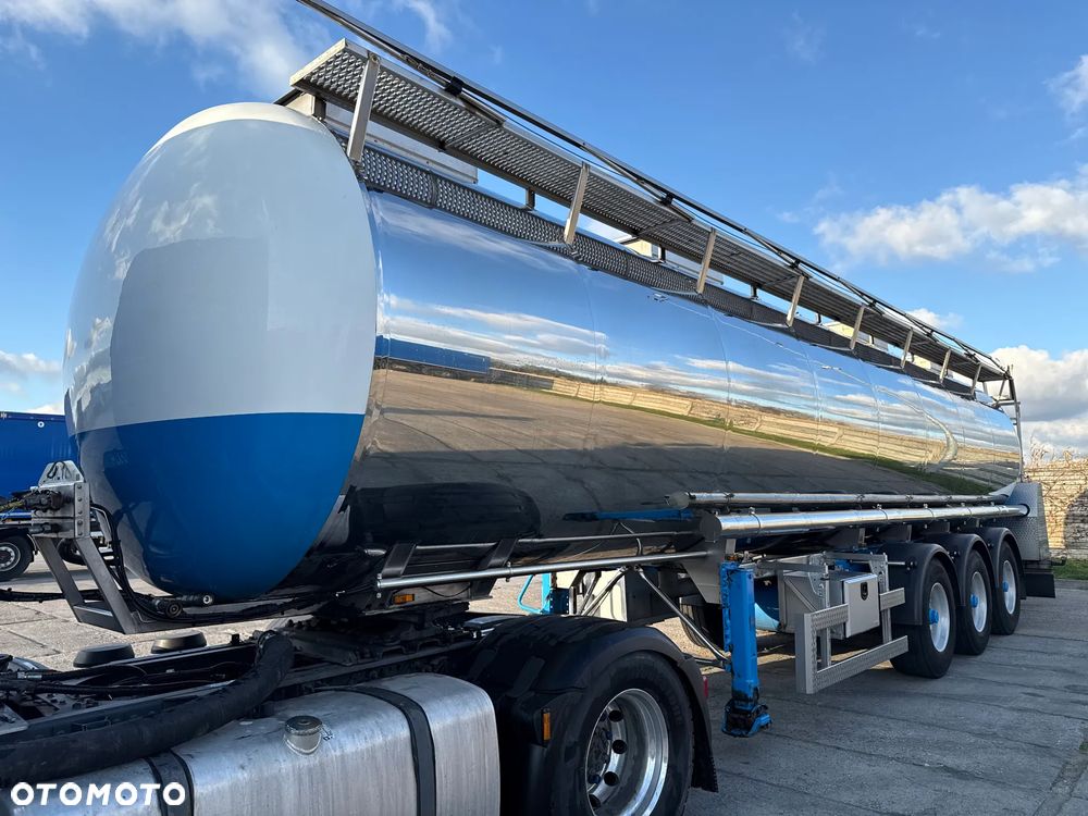 Inny HLW Cysterna spożywcza nierdzewna 3 KOMORY - 2