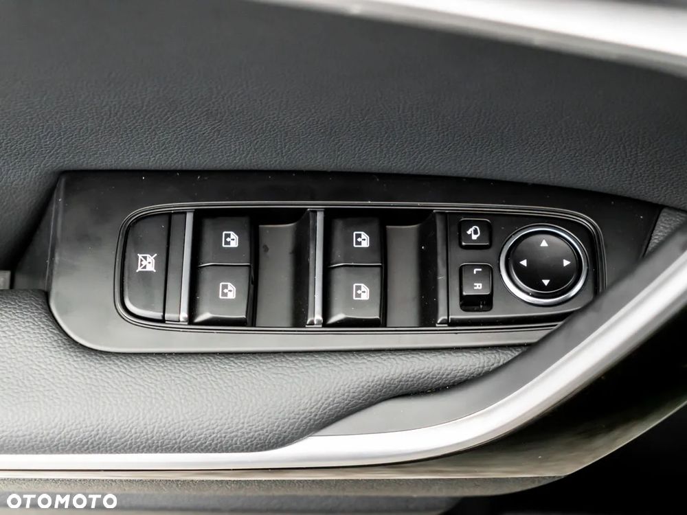 Kia XCeed 1.5 T-GDI Business Line DCT - 19