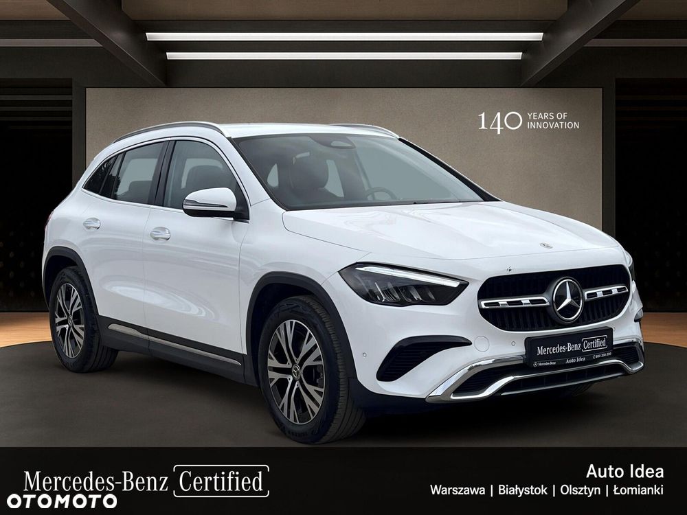 Mercedes-Benz GLA - 8