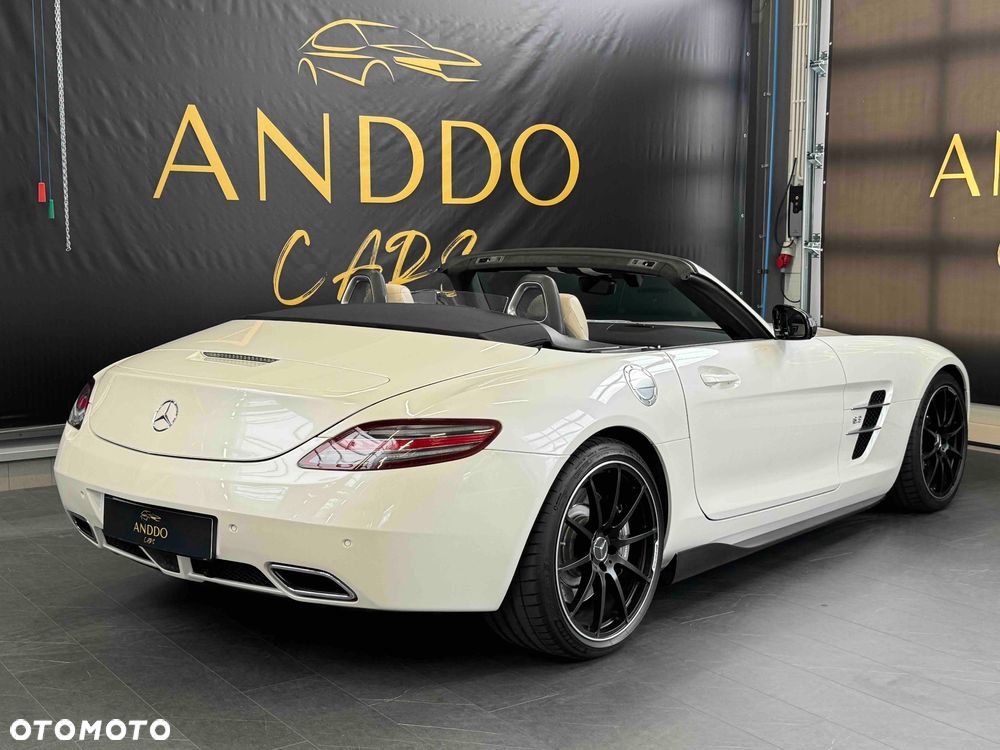 Mercedes-Benz SLS SPEEDSHIFT DCT - 9