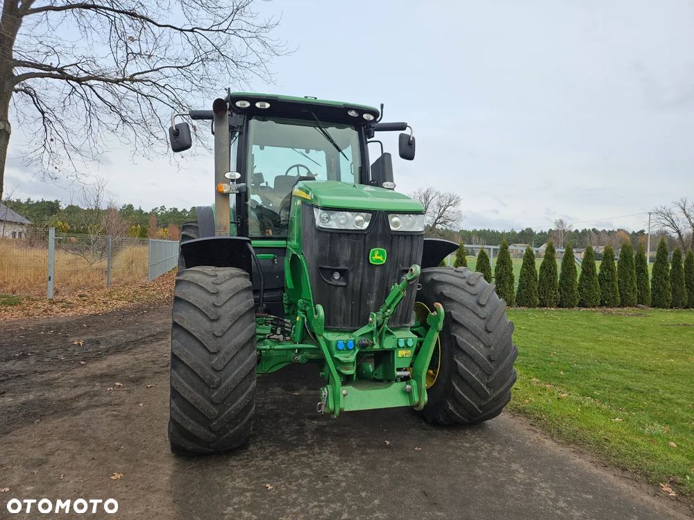 John Deere 7260R - 10