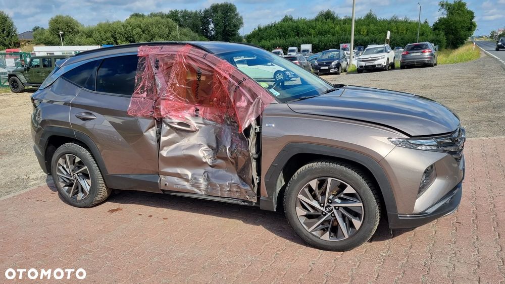 Hyundai Tucson 1.6 CRDi 48V-Hybrid 4WD DCT Prime - 2