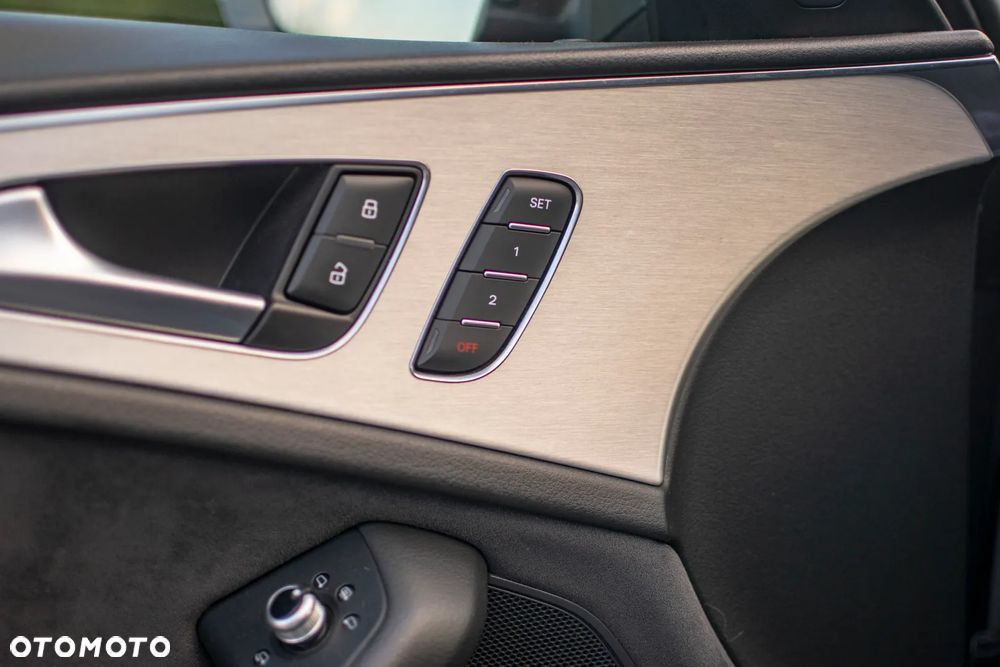 Audi A6 Avant 3.0 TDI quattro tiptronic - 29