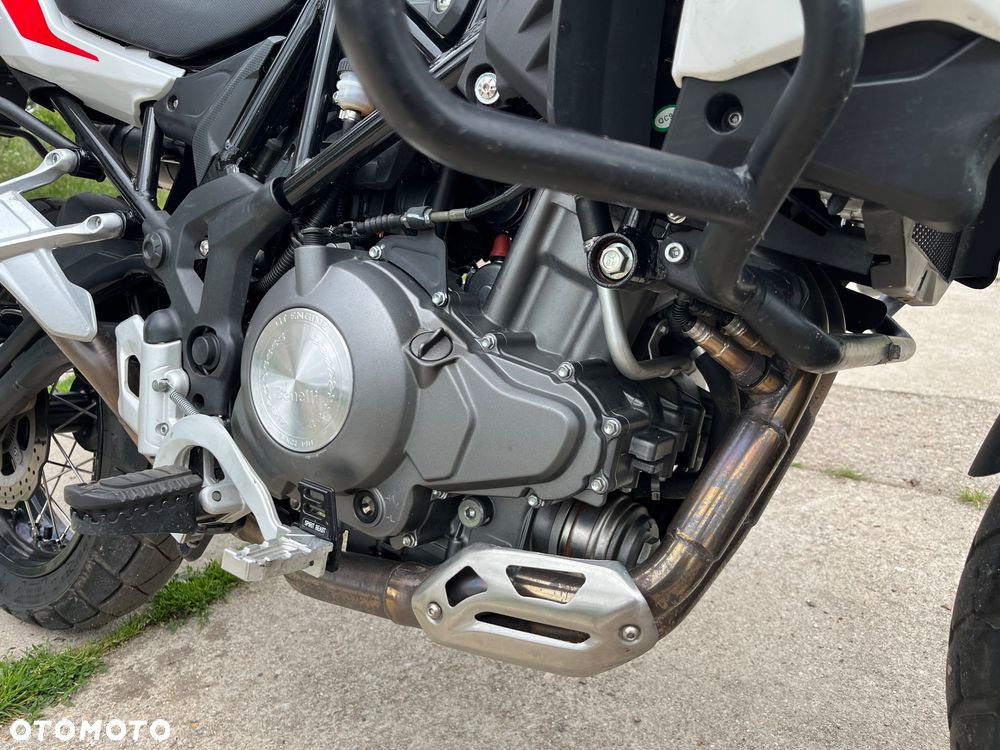 Benelli TRK 502X - 13