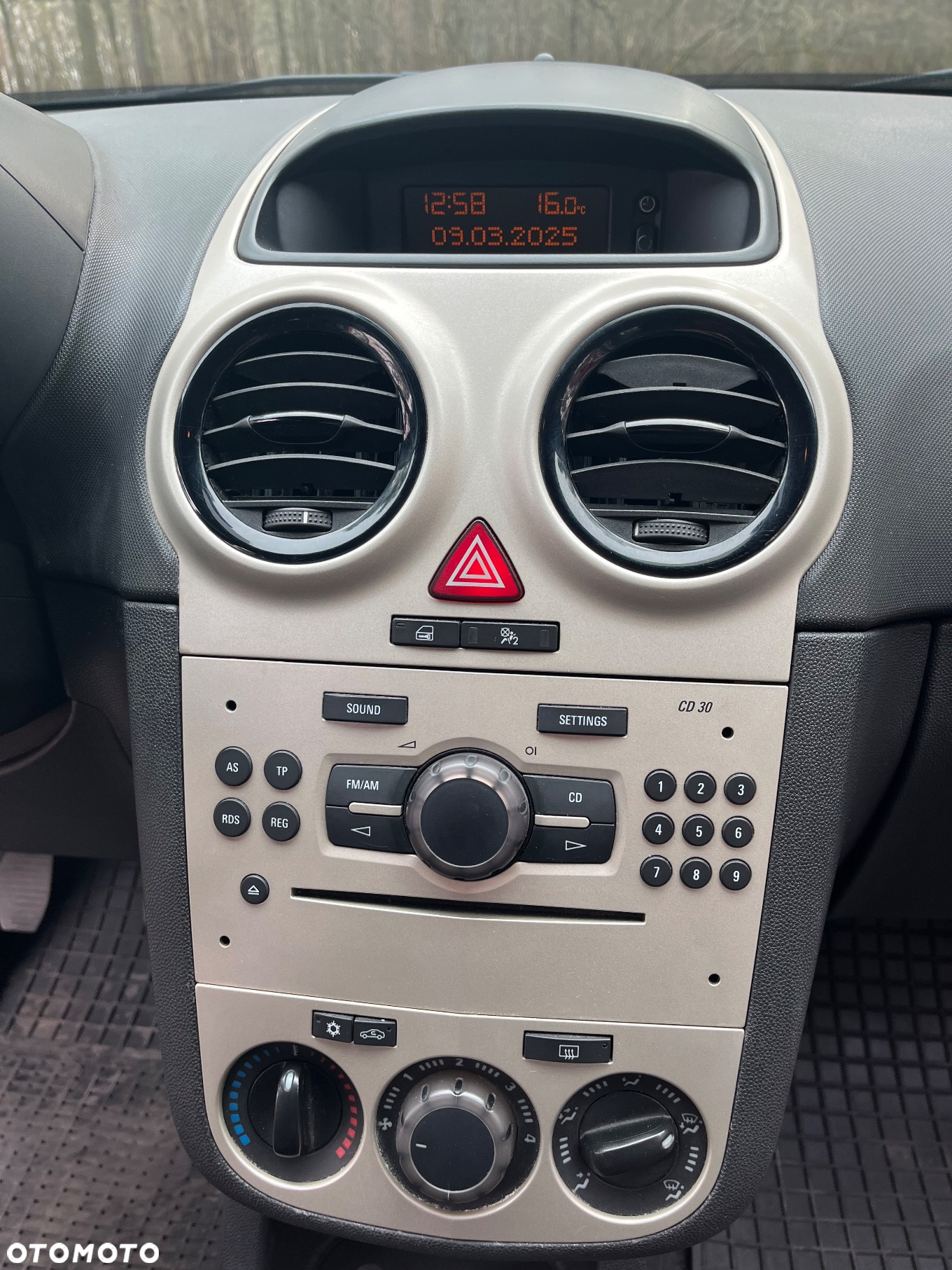 Opel Corsa - 14