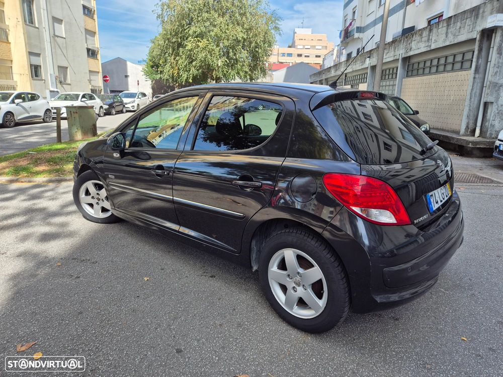 Peugeot 207 1.4 VTi Sportium - 3