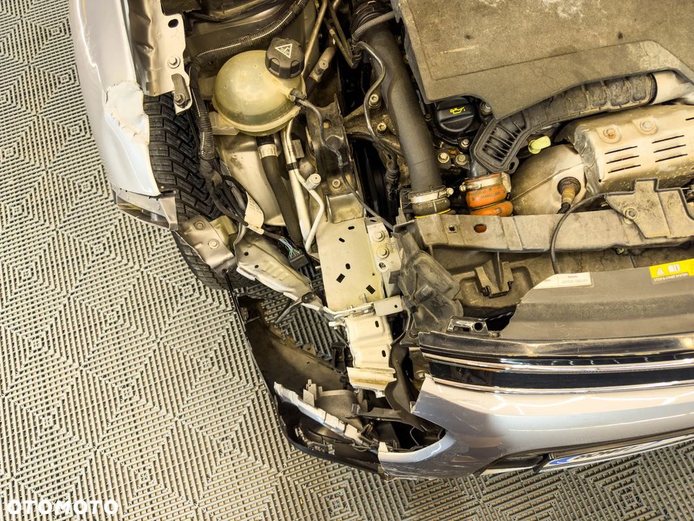 Citroën C4 Cactus 1.2 PureTech Feel S&S EAT6 - 17