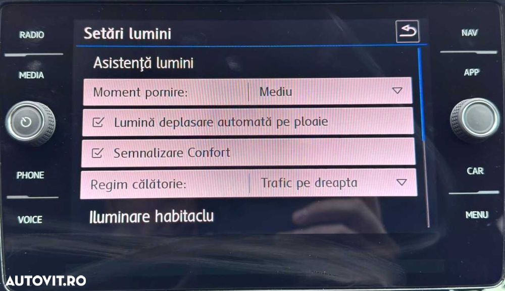 Volkswagen Passat - 38