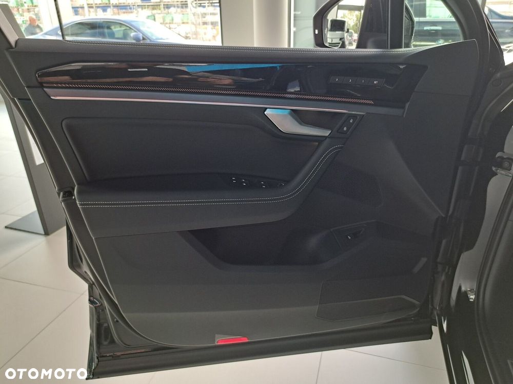 Volkswagen Touareg 3.0 V6 TDI 4Motion R-Line Final Edition - 14