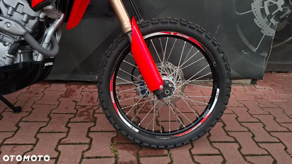 Honda CRF - 19