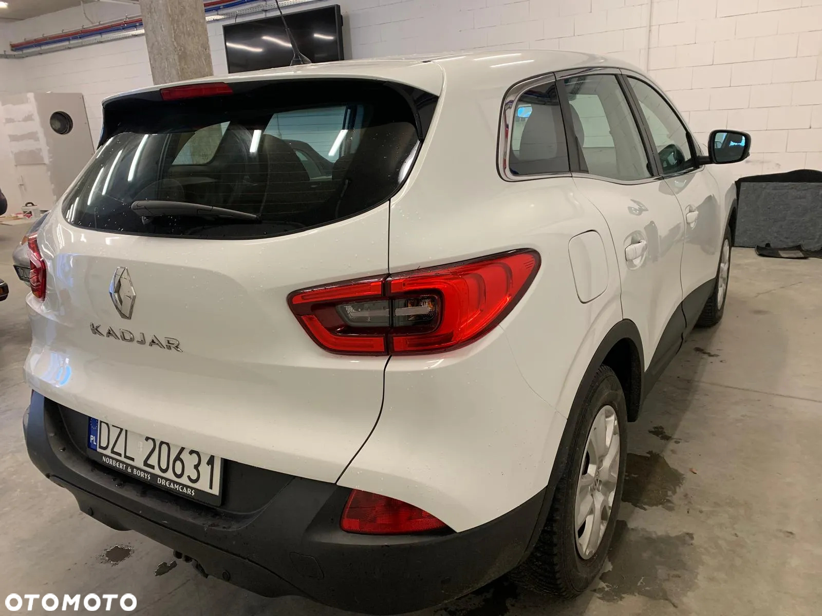 Renault Kadjar 1.2 Energy TCe Adventure - 11