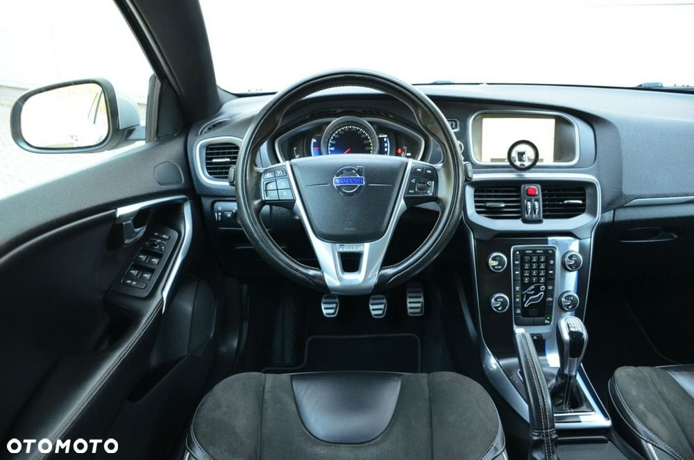 Volvo V40 - 26