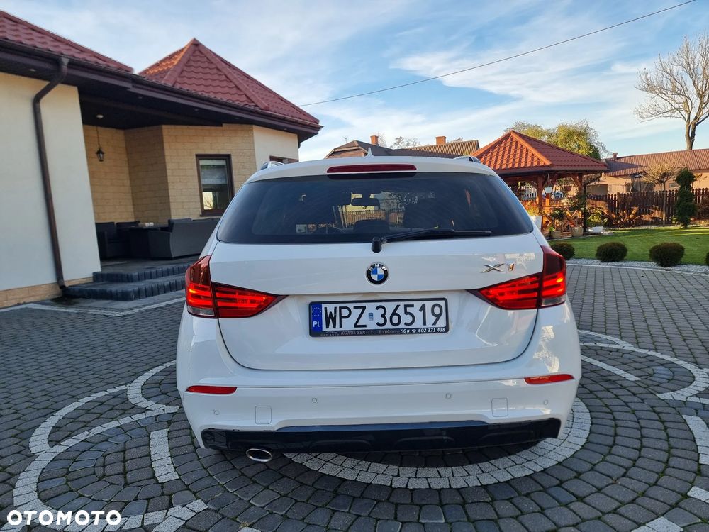 BMW X1 xDrive18d - 12