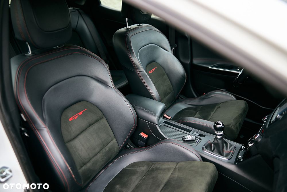 Kia Ceed 1.6 T-GDI GT-Track - 31