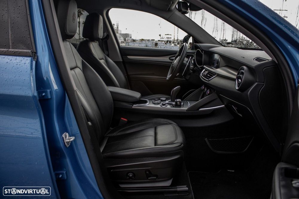 Alfa Romeo Stelvio 2.2 D Sprint AT8 - 38