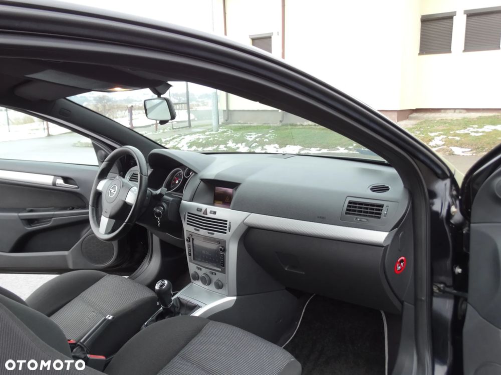 Opel Astra 1.8 Sport - 8