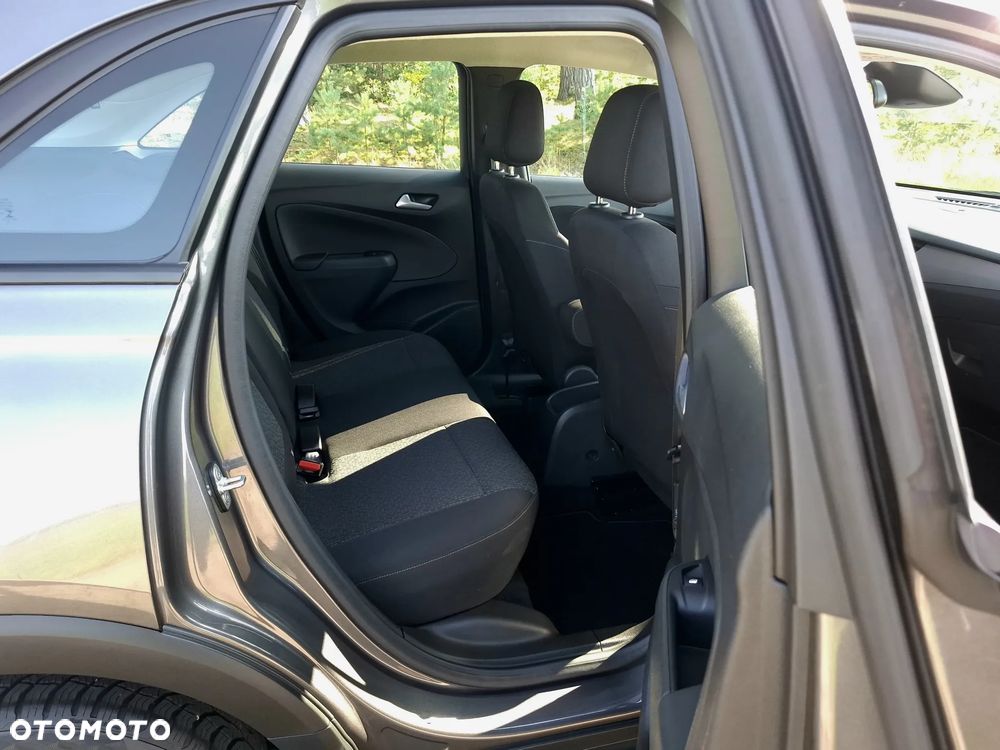 Opel Crossland - 10