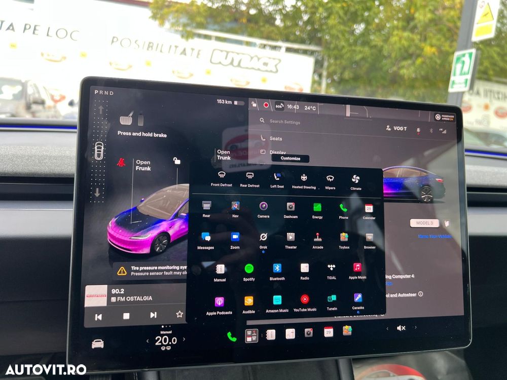 TESLA Model 3 2025 — imagine 28
