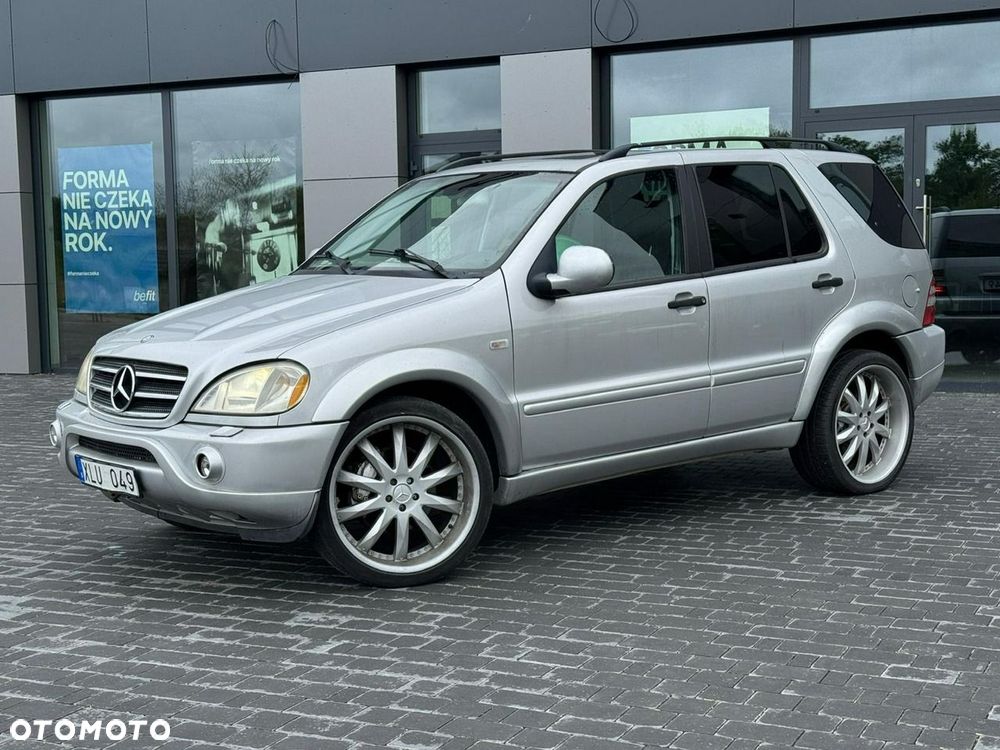 Mercedes-Benz ML - 7