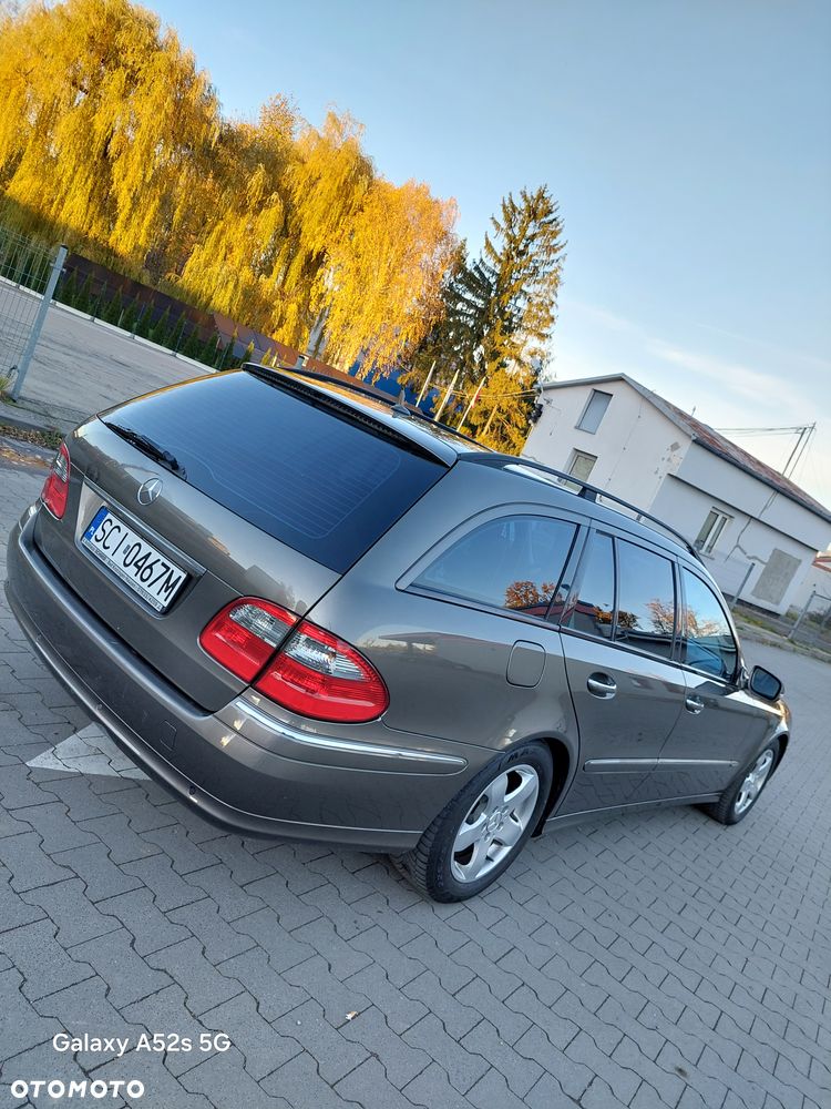Mercedes-Benz Klasa E ver-220-t-cdi-dpf-blueefficiency-automatik-avantgarde - 6