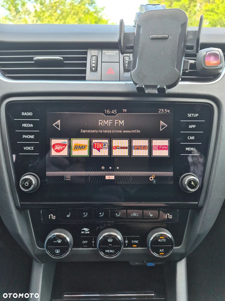 Skoda Octavia 2.0 TDI Style - 6