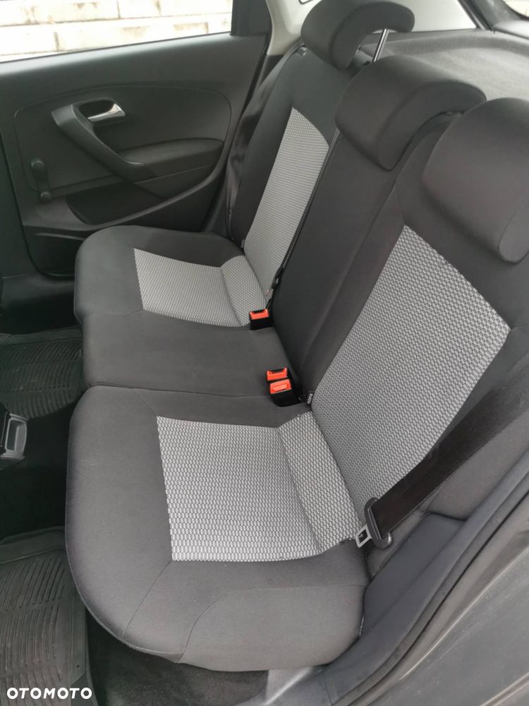 Volkswagen Polo - 10