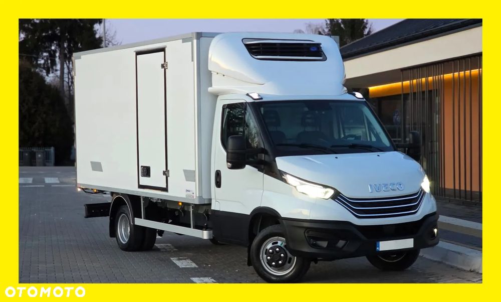 Iveco ❗️❗️DAILY 3.0 180Km 50C18 JAK NOWY ❗️❗️NOWY MODEL / CHŁODNIA MROŹNIA -32 +32 / ZASILANIE 230V / PIERWSZY WŁASCICIEL / NAVI / KAMERA COFANIA / FULL LED / TEMPOMAT AKTYWNY / BLIŹNIAKI / GRUBA SCIANKA / ZABUDOWA IGLOOCAR / AGREGAT CARRIER / WERSJA WZMOCNIONA / FULL OPCJA / SERWIS ASO / SALON POLSKA / 35C15 50C15 35C18❗❗ JAK Z SALONU - NOWY -❗❗ - 1