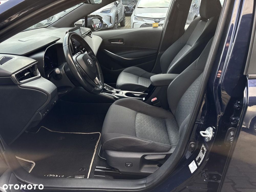 Toyota Corolla 1.8 Hybrid Comfort - 12