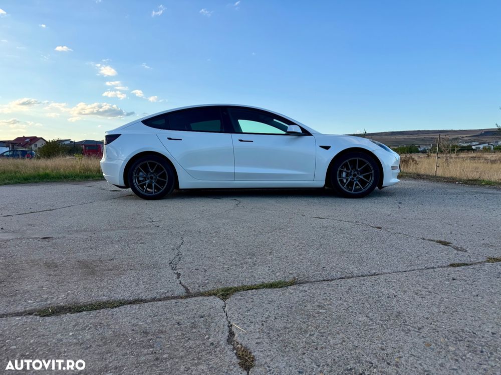 Tesla Model 3 Standard - 7