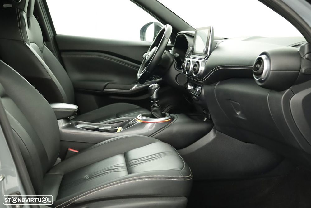 Nissan Juke 1.0 DIG-T Tekna - 21