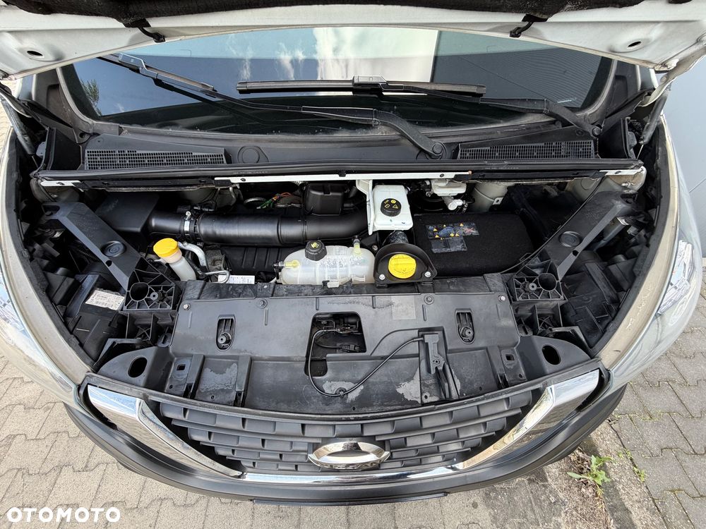 Nissan NV300 - 19