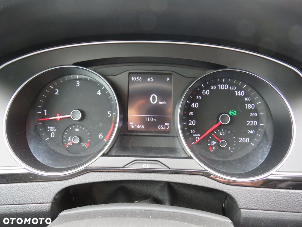 Volkswagen Passat 1.6 TDI (BlueMotion Technology) DSG Trendline - 21