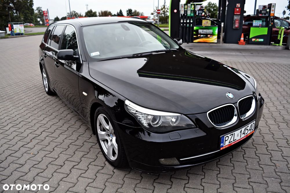 BMW Seria 5 520d Touring - 2