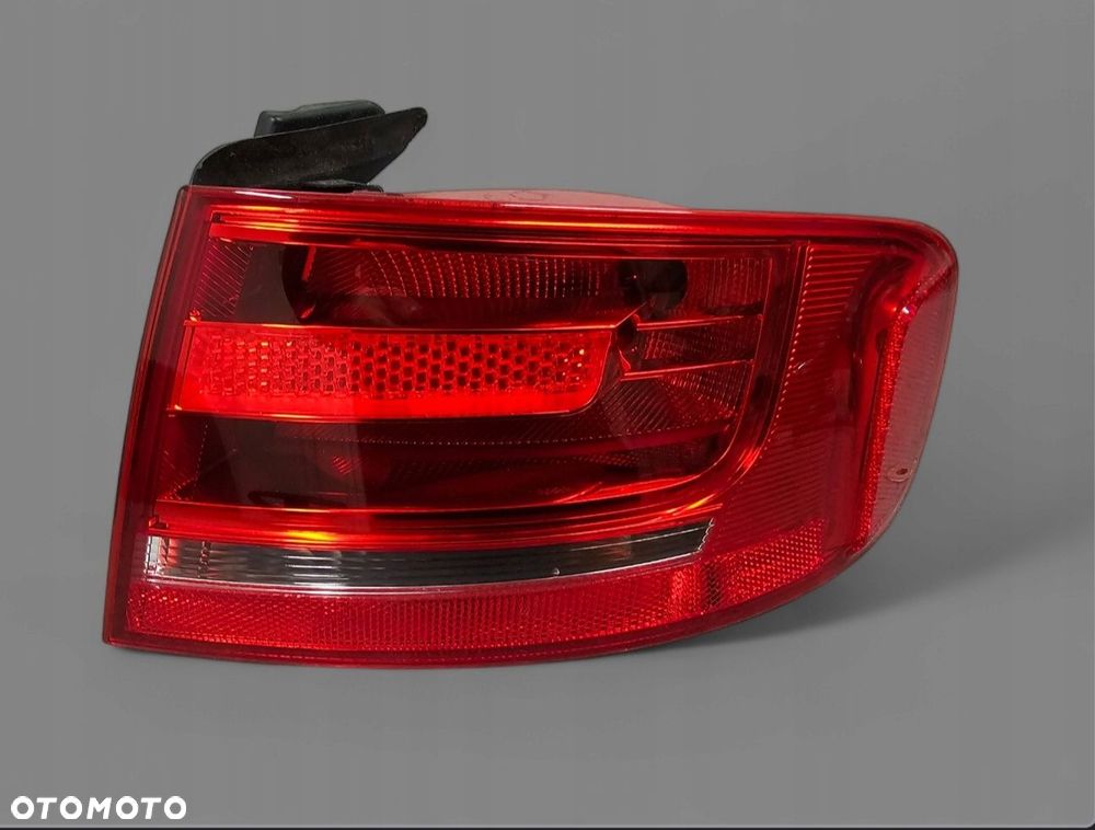 lampa tył prawa audi a4 b8 09- sedan prawa zwykła eu