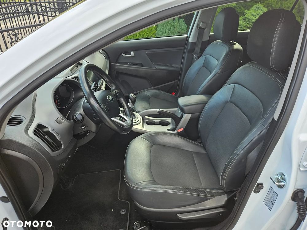 Kia Sportage 2.0 CRDI 4WD Spirit - 7