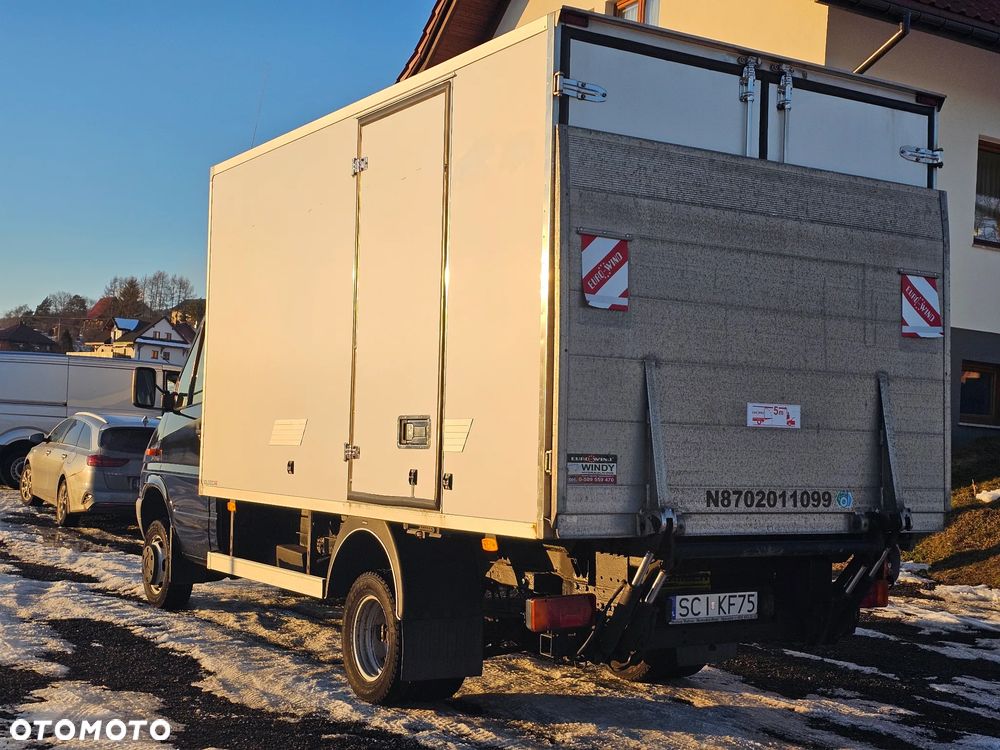 Mercedes-Benz Sprinter - 3
