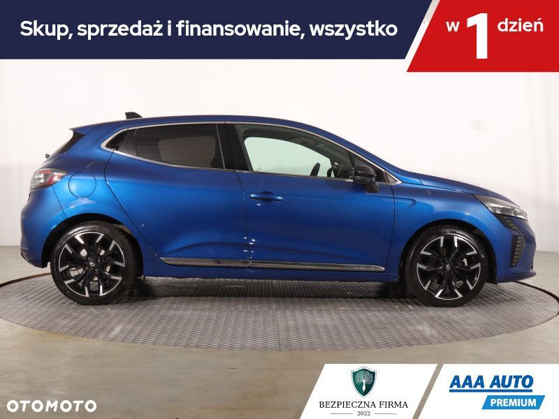 Renault Clio - 8