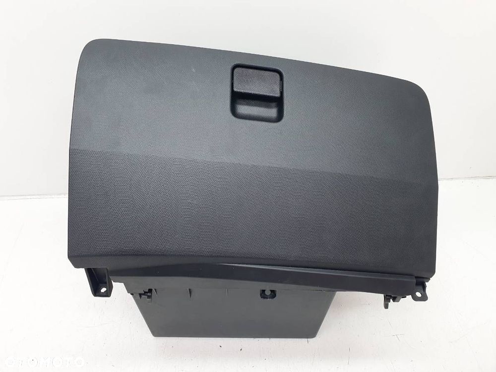 SCHOWEK PASAŻERA DESKI KONSOLI NISSAN MICRA III K12 EU - 1