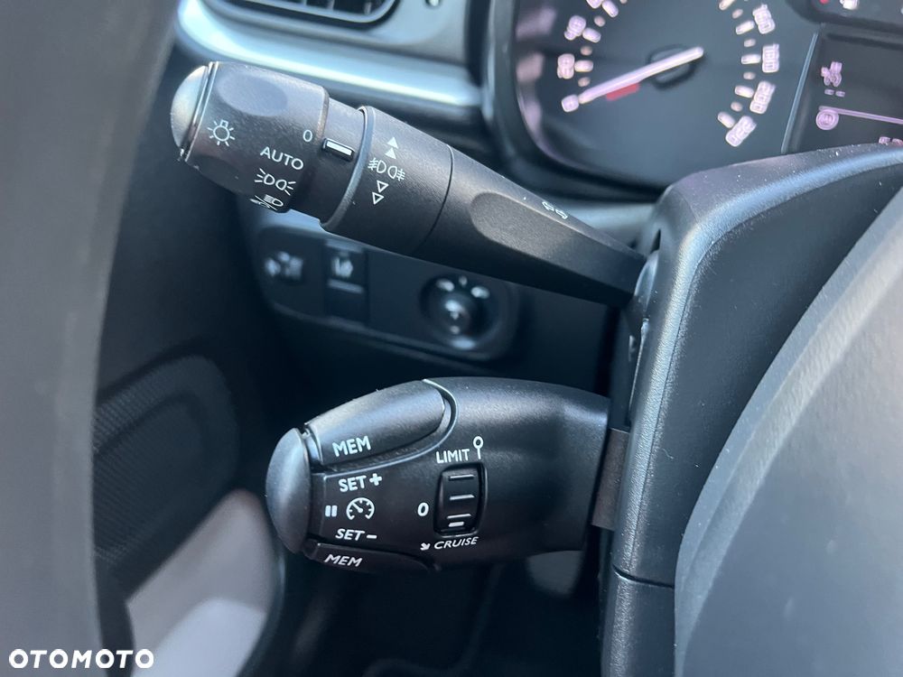 Citroën C3 Aircross 1.2 PureTech GPF Feel - 32