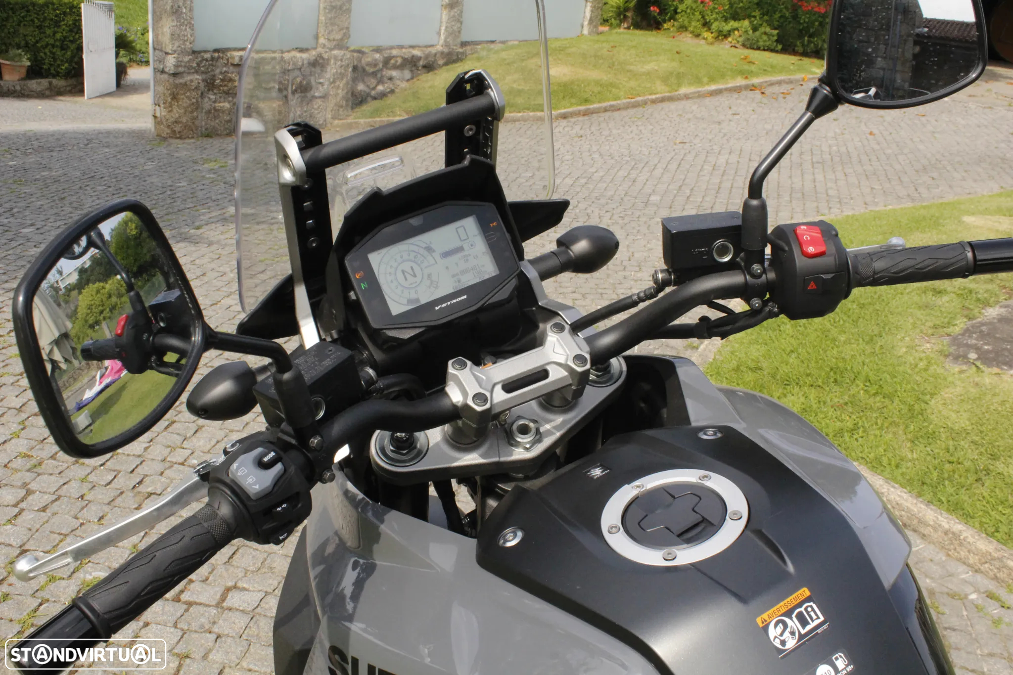 Suzuki DL V-Strom 1050 - 17