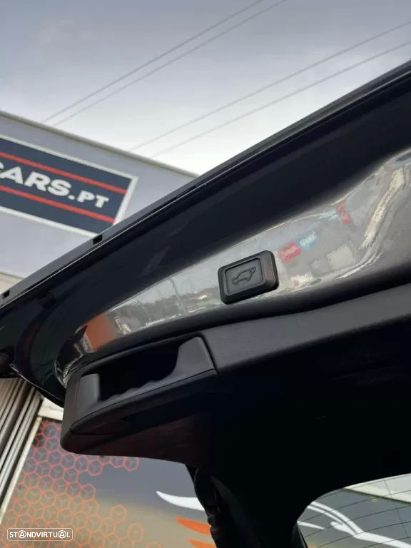 Toyota RAV4 2.5 HDF Comfort - 19